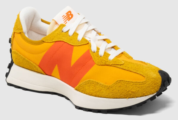 New Balance U327  - butterscotch