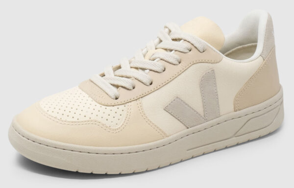 Veja V-10 Leather - cashew